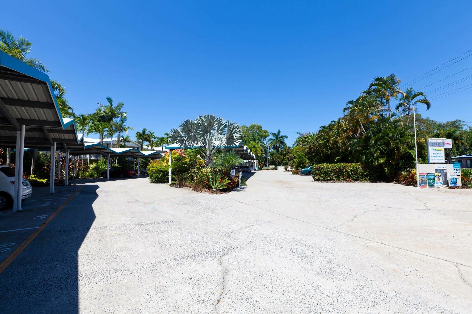 Trinity Beach Pacific Exterior photo